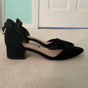 Black Point Close Toed Heels